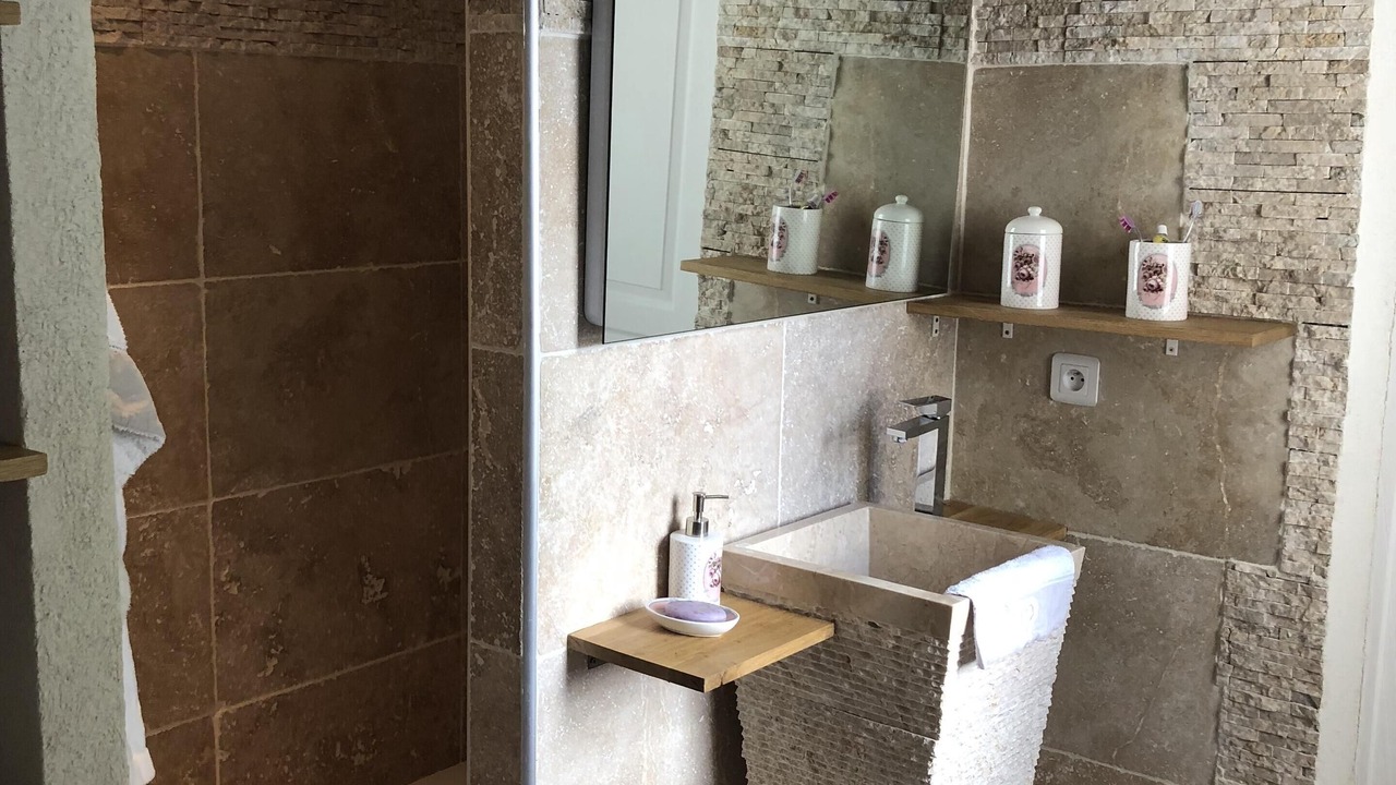 Photo of Bathroom in Gonfaron