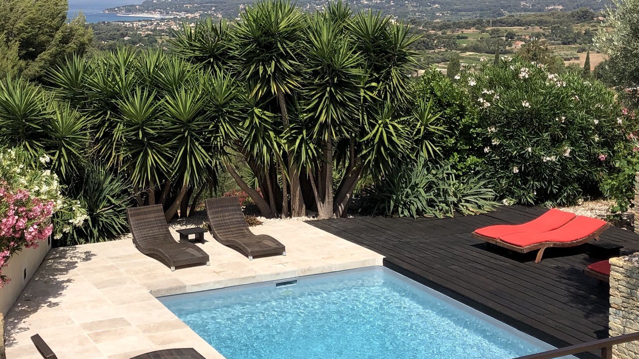 Photo of Outdoor in La Cadiere-d'Azur