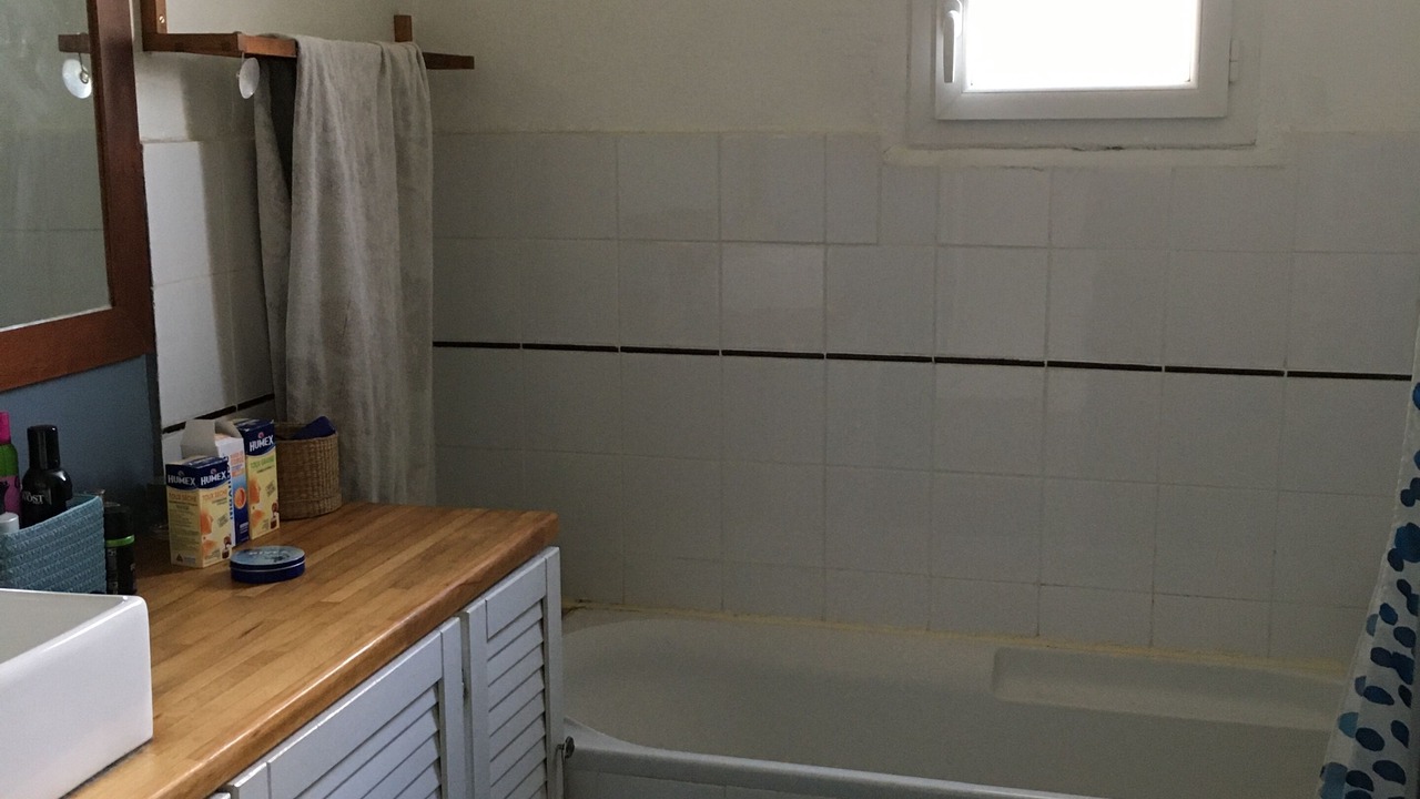 Photo of Bathroom in Auriol
