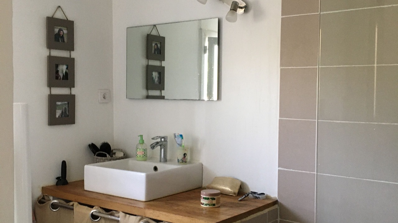 Photo of Bathroom in Auriol