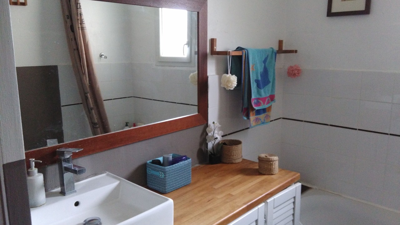 Photo of Bathroom in Auriol