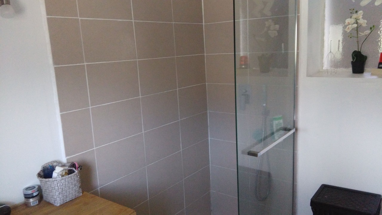 Photo of Bathroom in Auriol