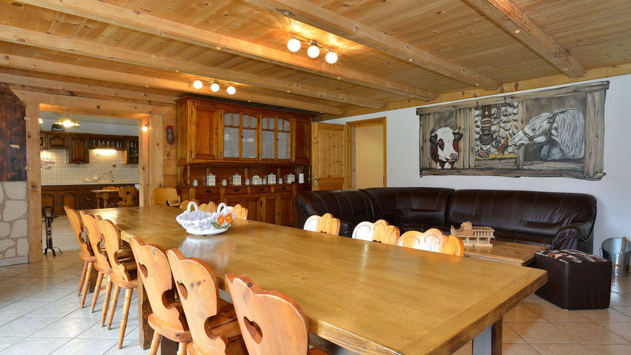 Photo of Others in Abondance