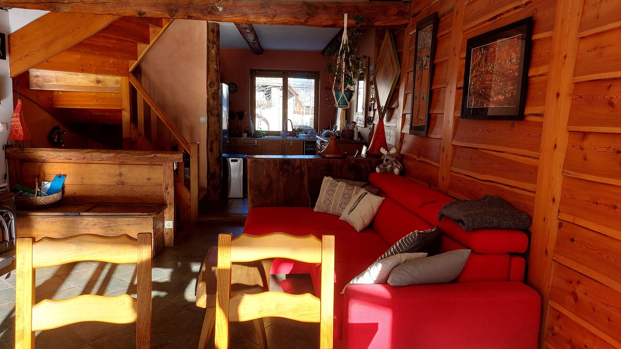 Photo of Livingroom in Saint-Martin-de-Queyrieres