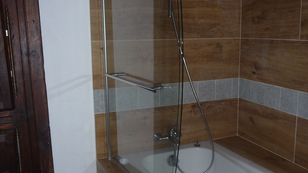 Photo of Bathroom in Saint-Martin-de-Queyrieres