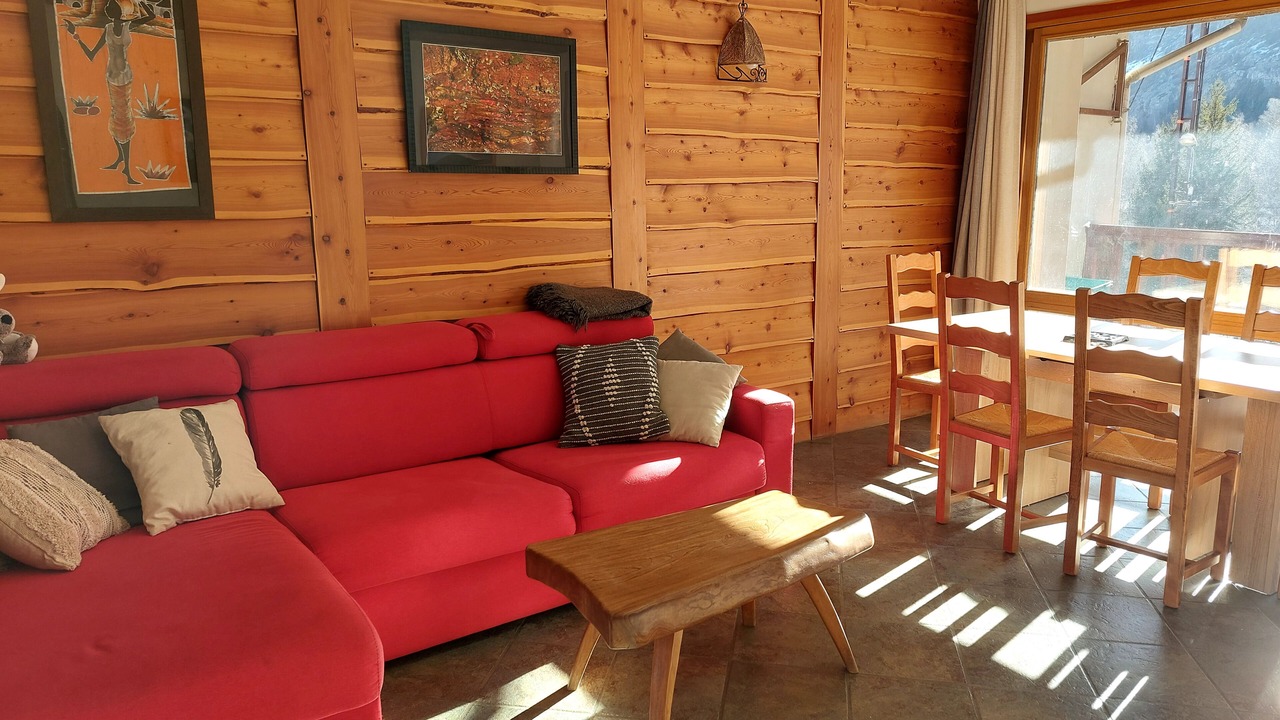 Photo of Livingroom in Saint-Martin-de-Queyrieres
