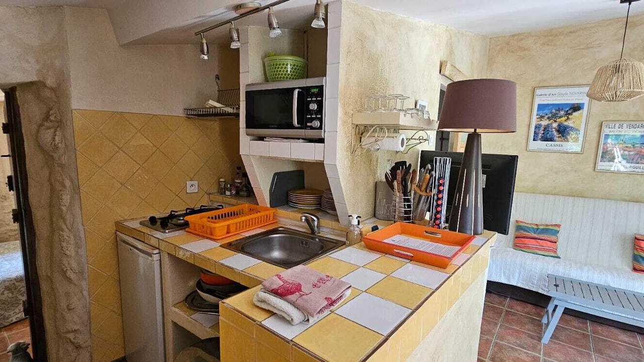 Photo of Kitchen in Auriol