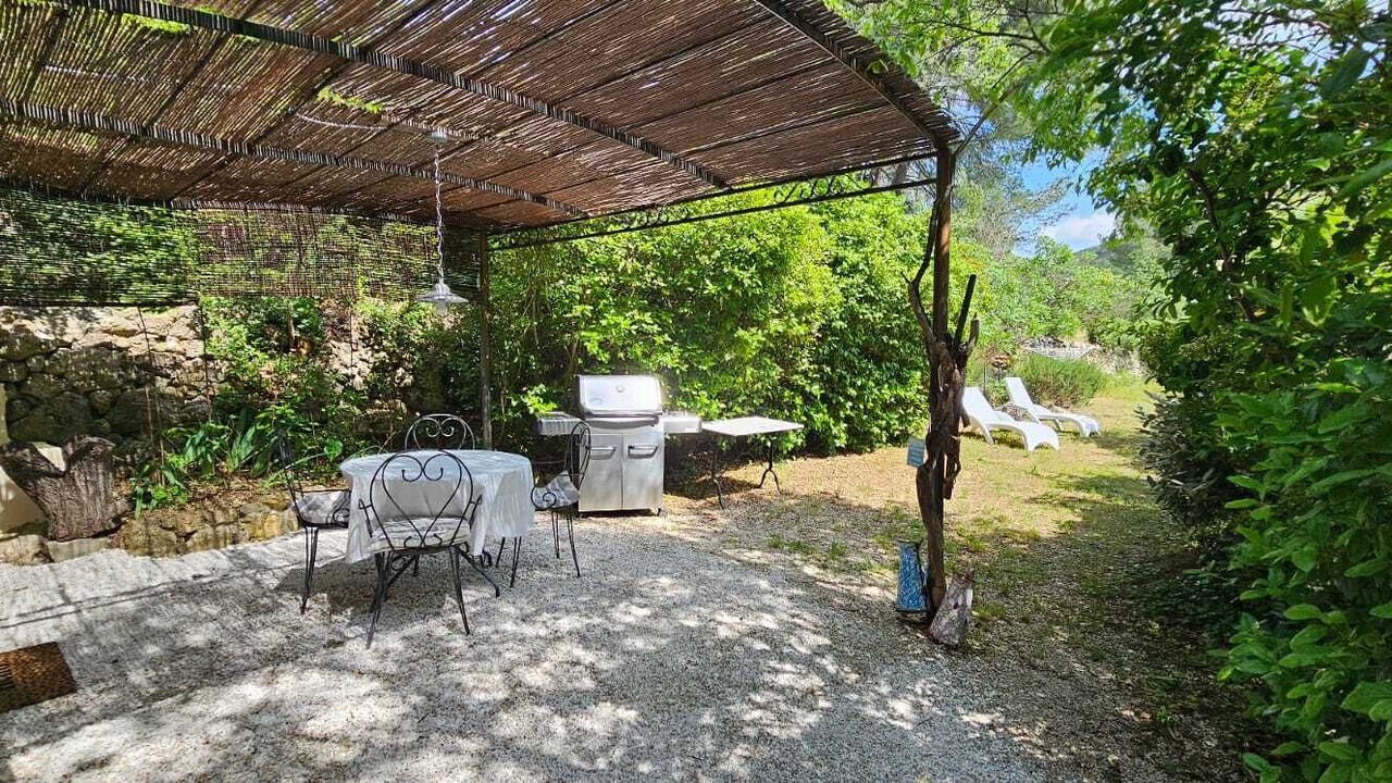 Photo of Outdoor in Auriol