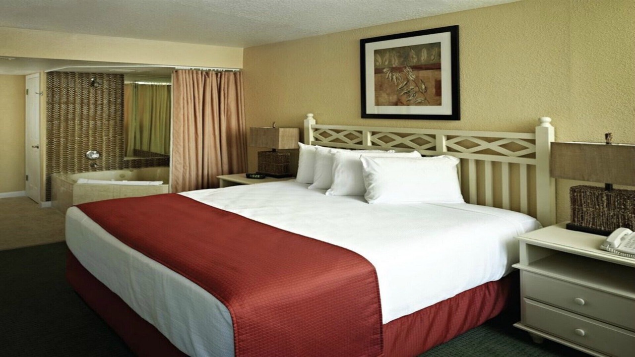 Photo of Bedroom in Florida Center