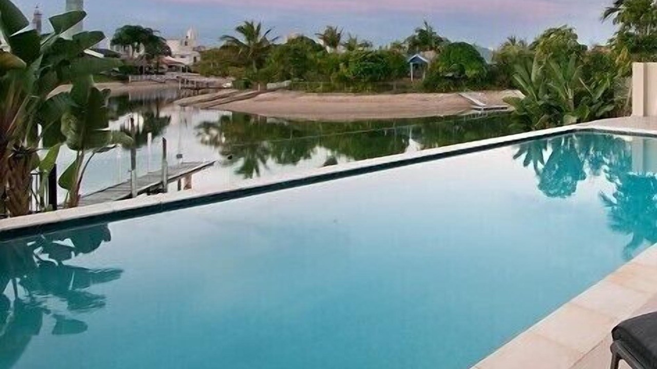 Photo of Outdoor in Broadbeach Waters