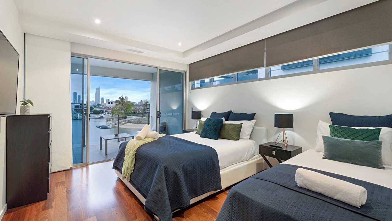 Photo of Bedroom in Broadbeach Waters