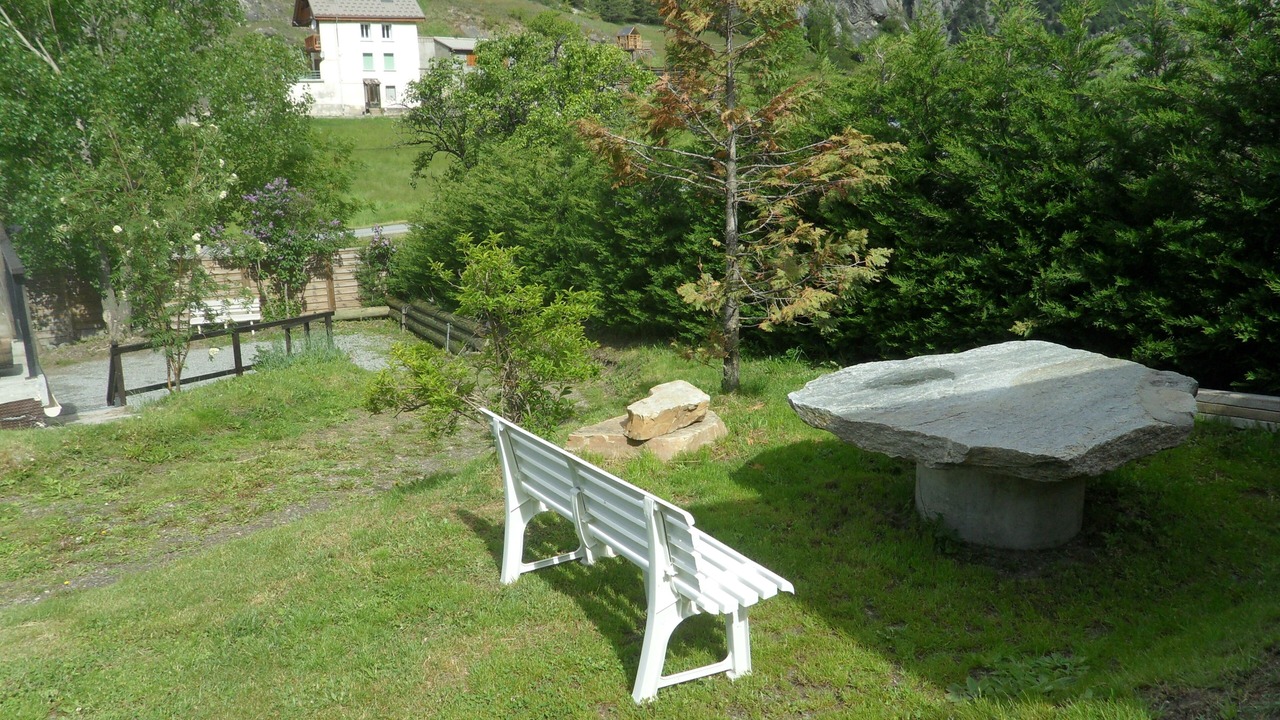 Photo of Outdoor in Saint-Martin-de-Queyrieres