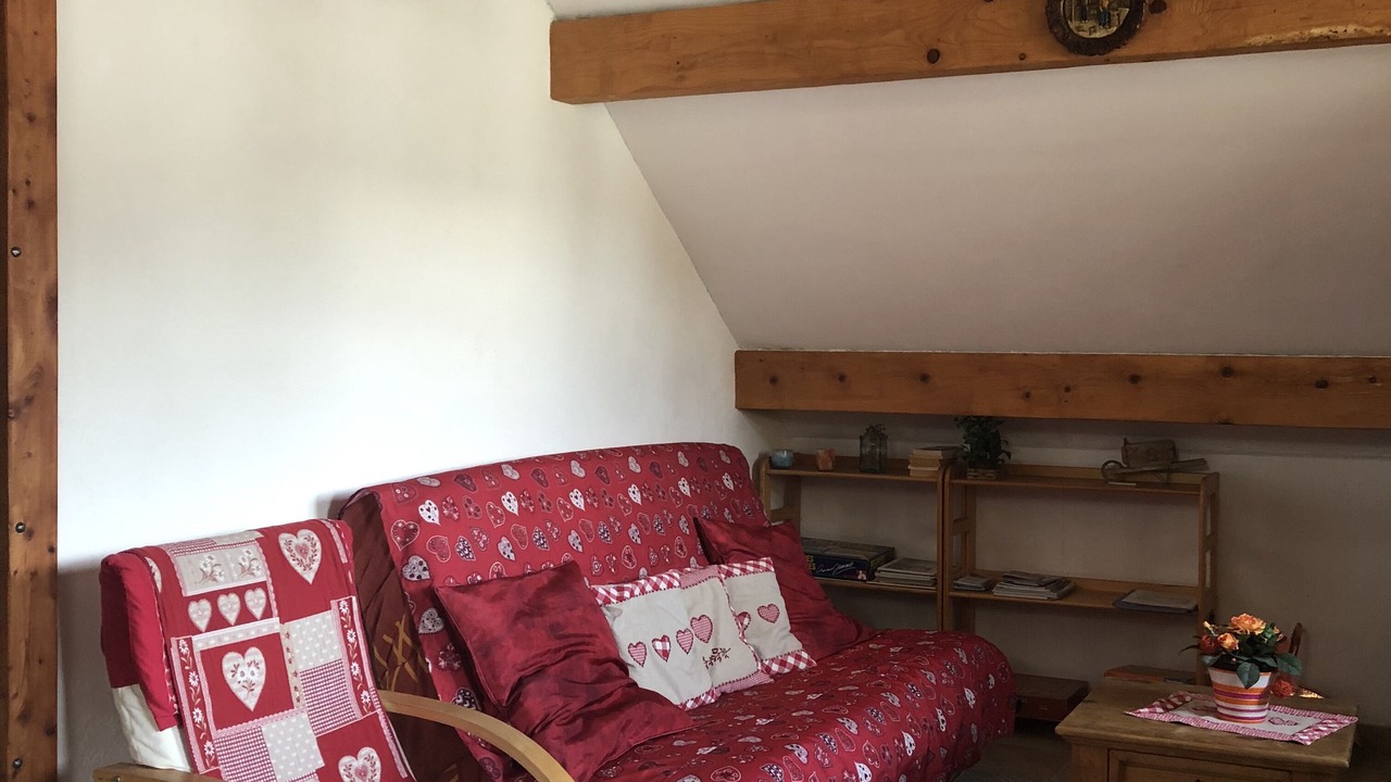 Photo of Livingroom in Saint-Martin-de-Queyrieres