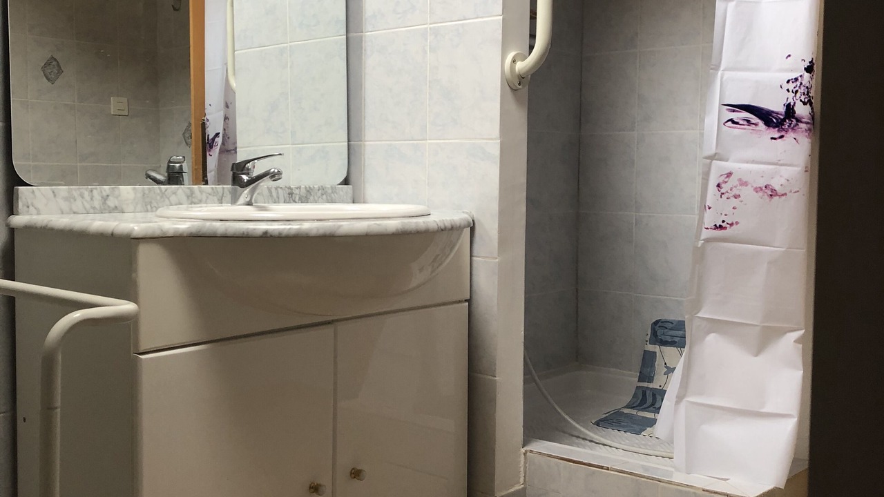 Photo of Bathroom in Saint-Martin-de-Queyrieres