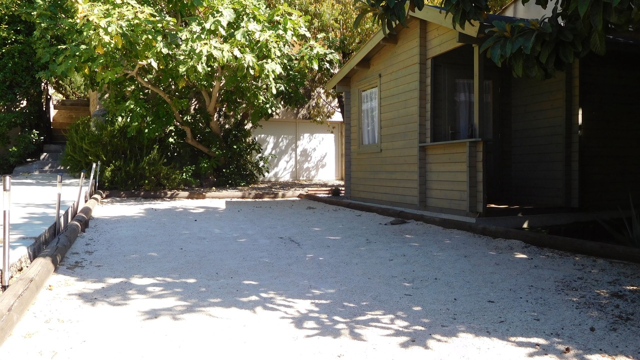 Photo of Outdoor in Auriol