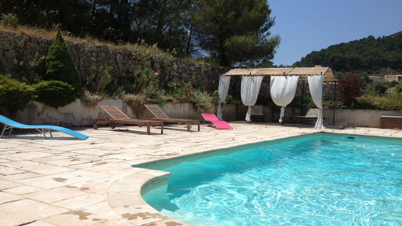 Photo of Outdoor in Auriol