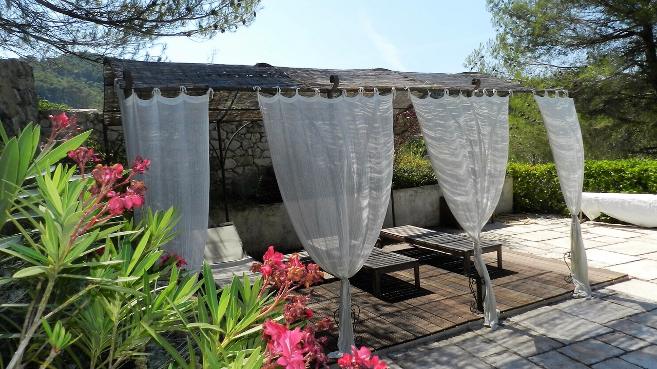 Photo of Patio Balcony in Auriol