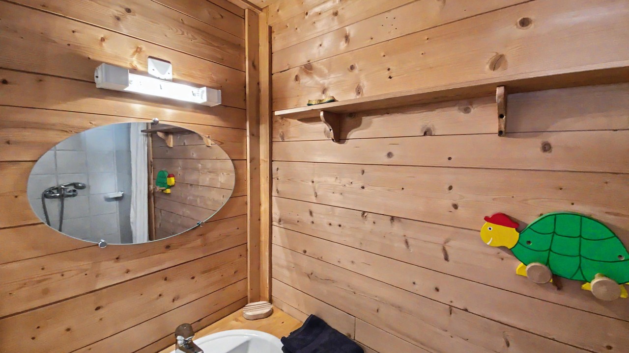Photo of Bathroom in Nevache