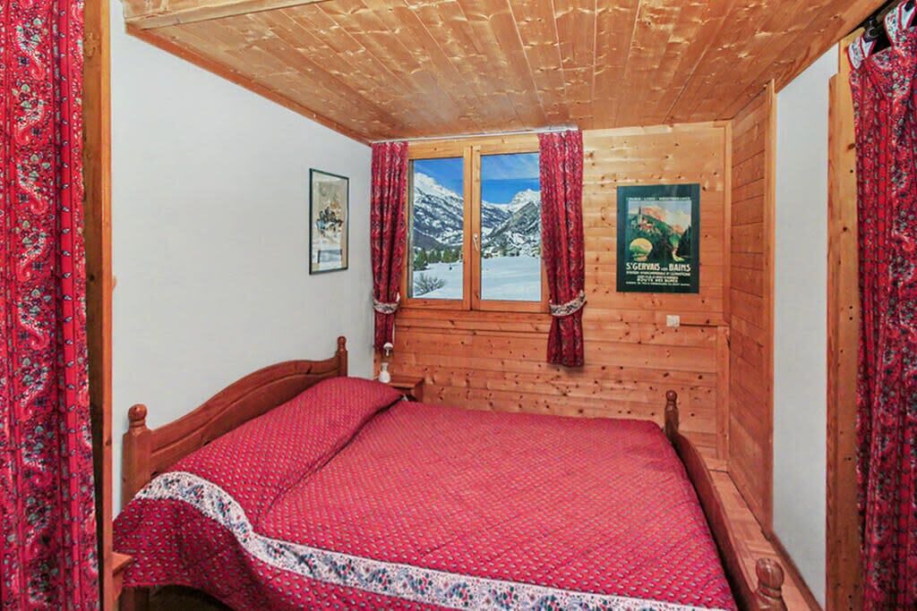 Photo of Bedroom in Nevache