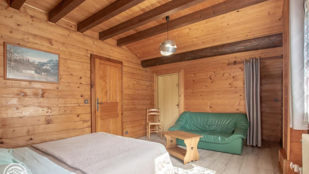 Photo of Bedroom in Les Clefs