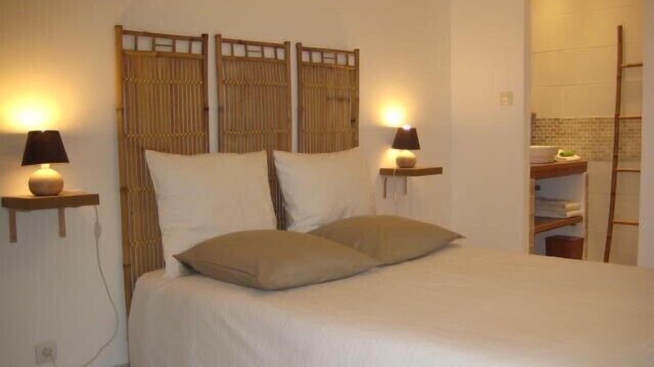 Photo of Bedroom in Les Mayons