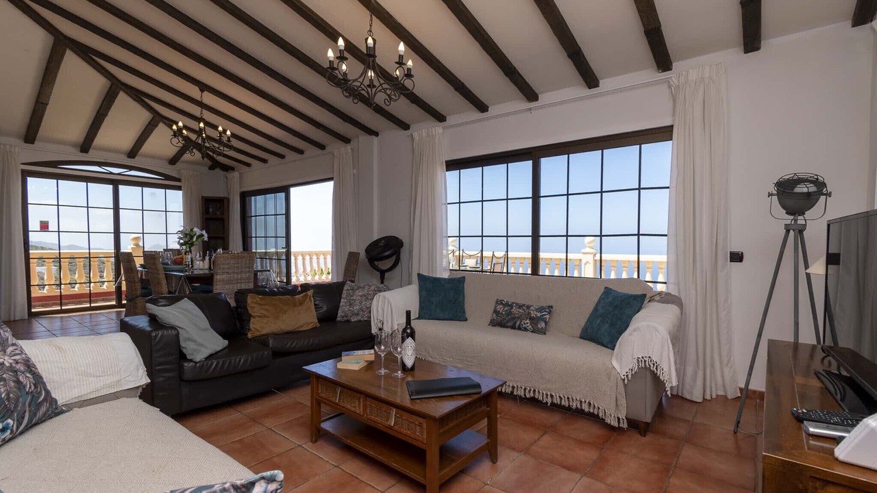 Photo of Livingroom in Armenime
