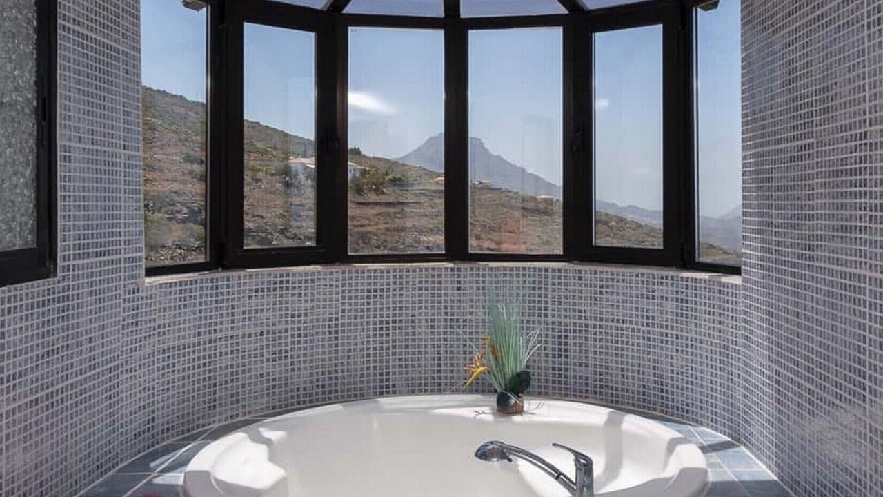 Photo of Bathroom in Armenime