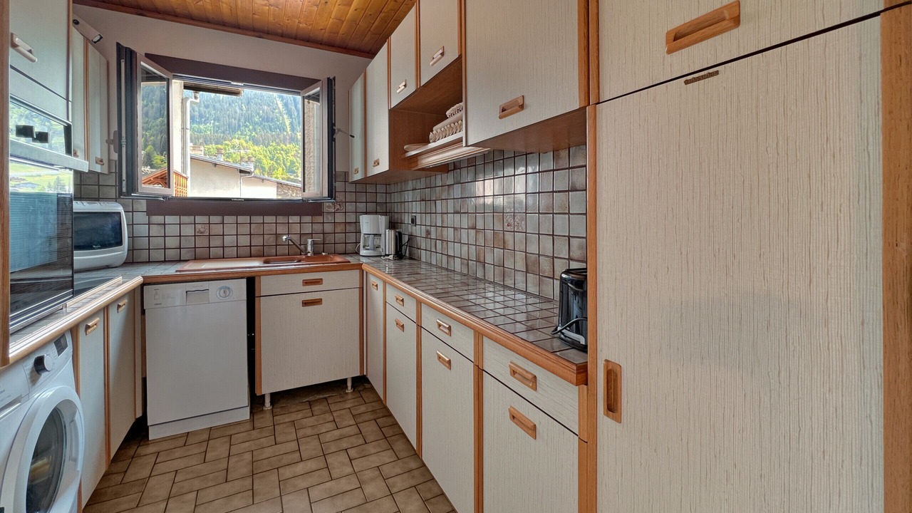 Photo of Kitchen in Les Carroz-d'Araches