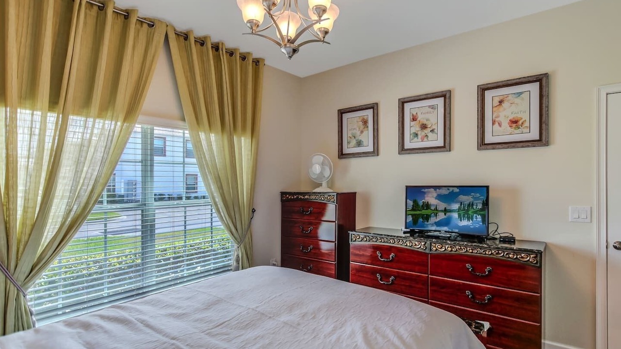 Photo of Bedroom in Kissimmee