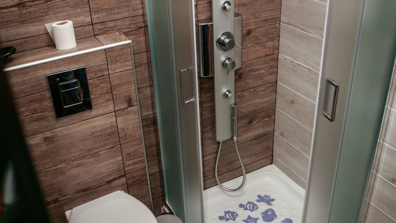 Photo of Bathroom in Milies