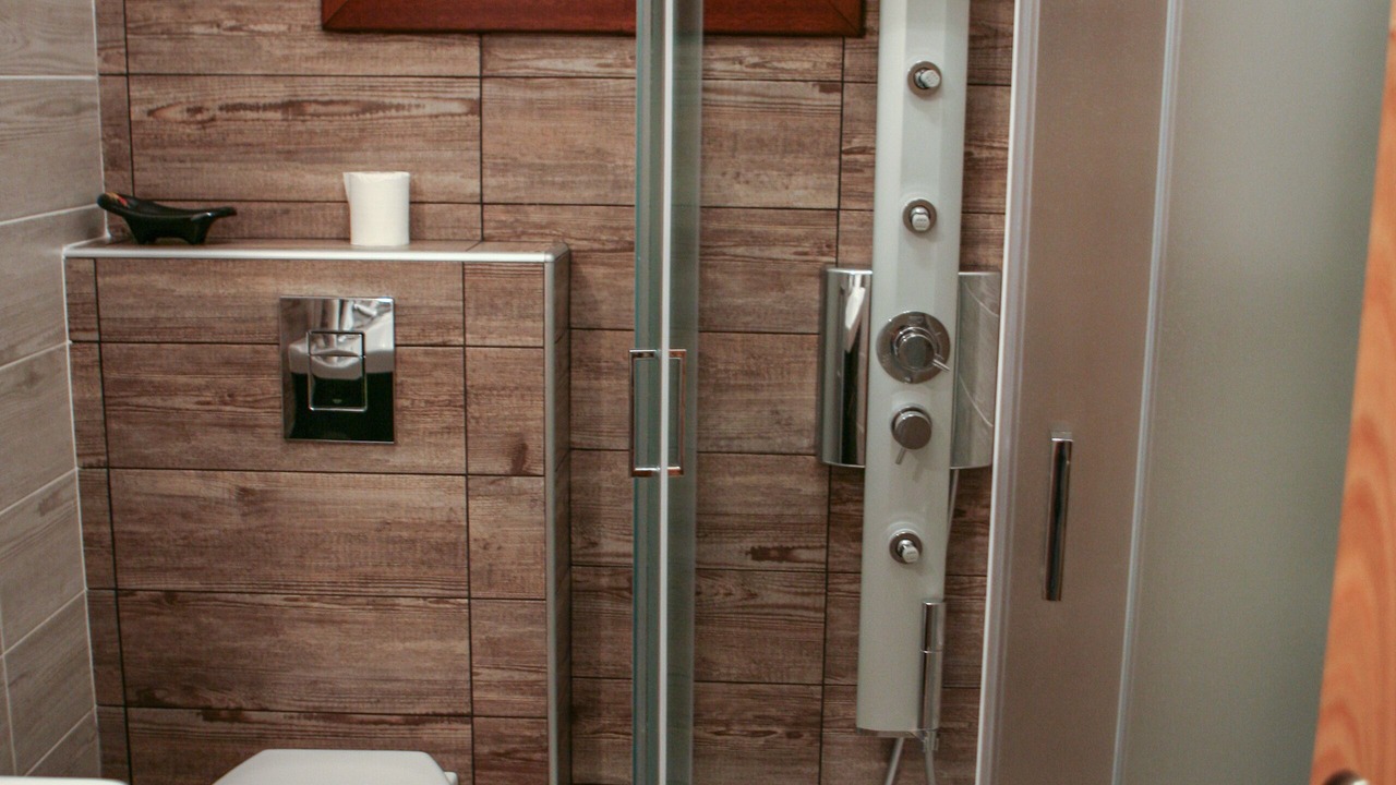 Photo of Bathroom in Milies