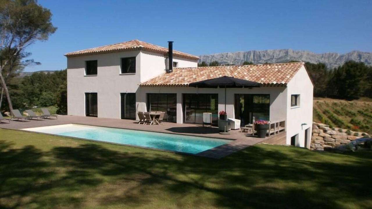 Photo of Outdoor in Rousset