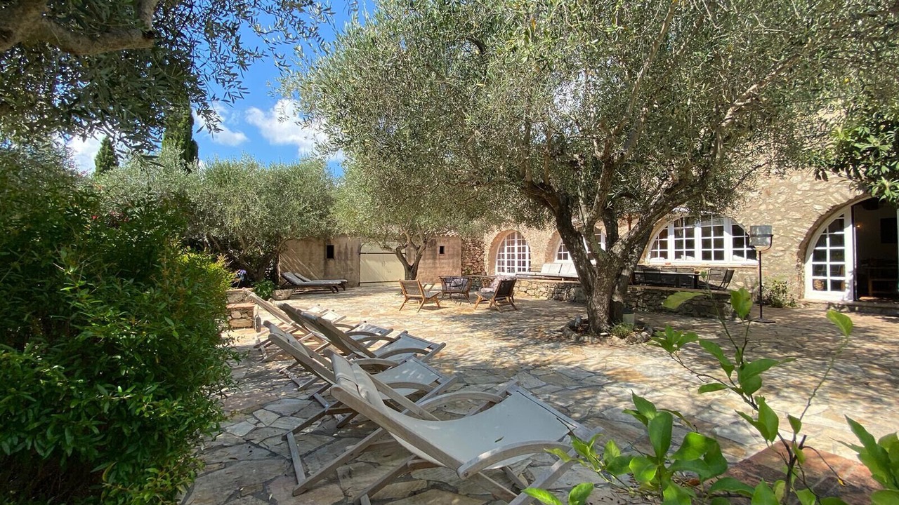 Photo of Patio Balcony in Plan-de-la-Tour