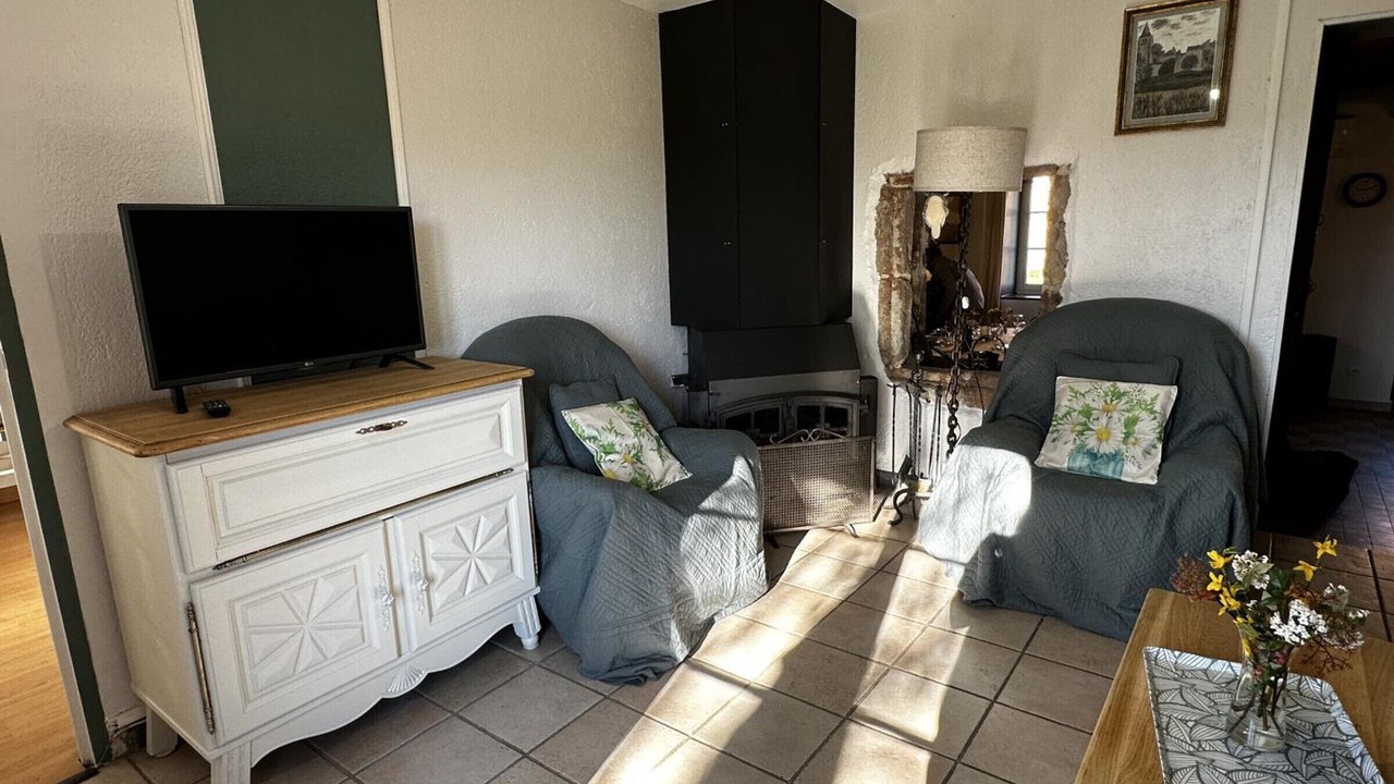 Photo of Livingroom in Saint-Bonnet-Troncais