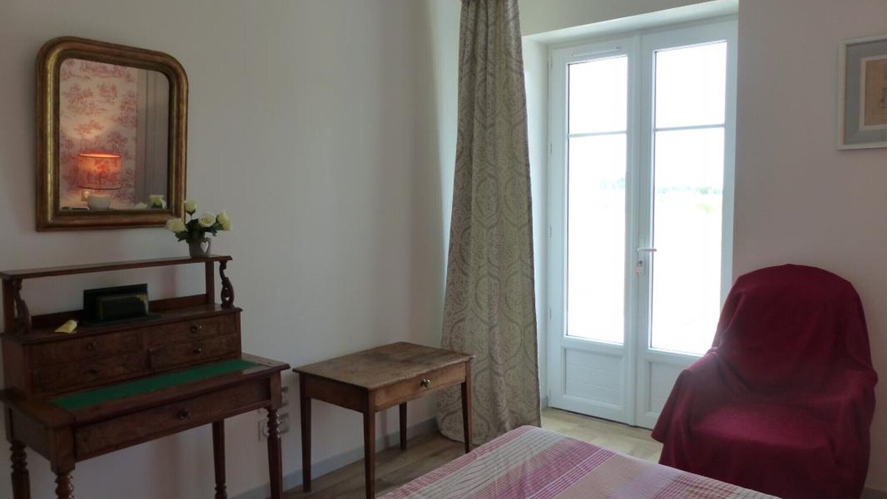 Photo of Bedroom in Monetay-sur-Loire
