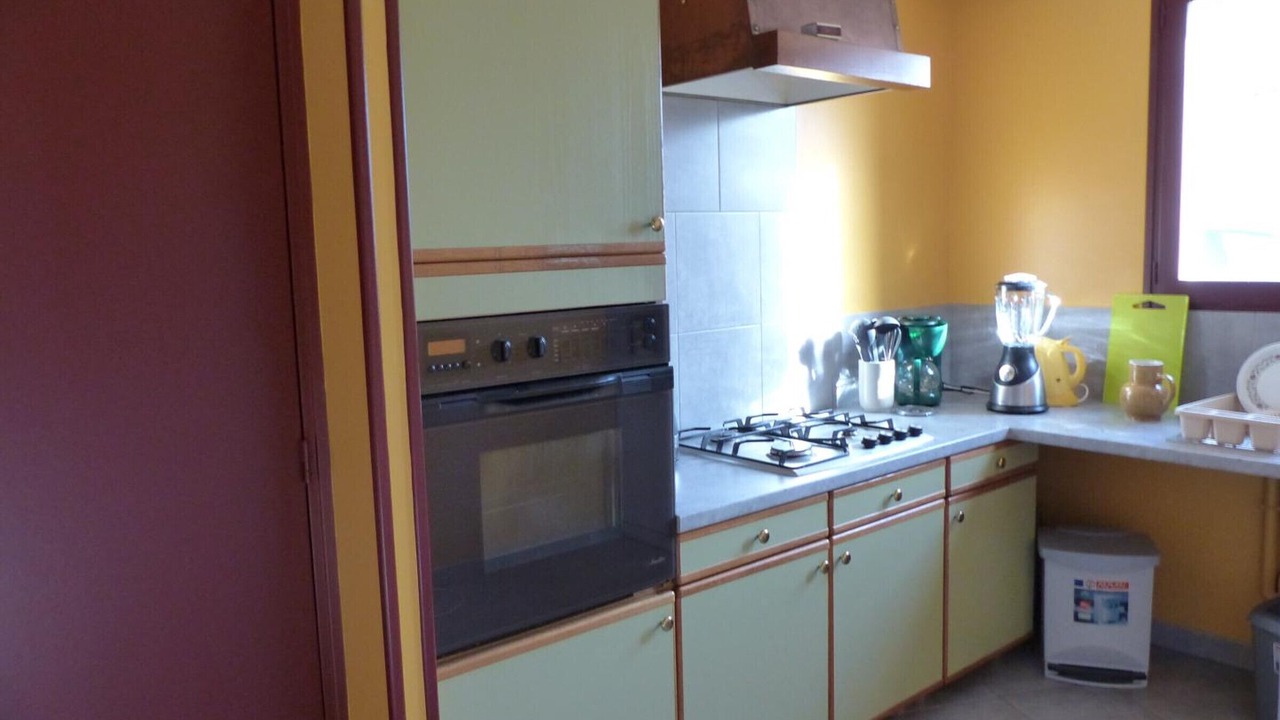Photo of Kitchen in Dompierre-sur-Besbre