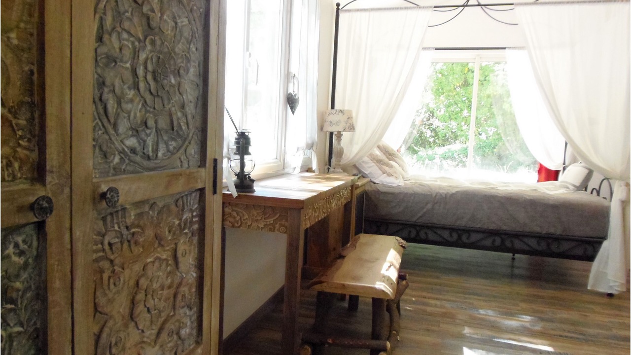 Photo of Bedroom in Meounes-les-Montrieux