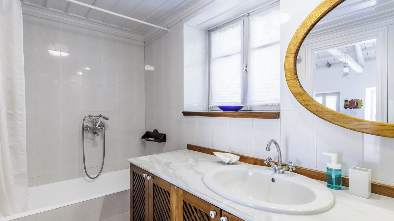 Photo of Bathroom in Skopelos