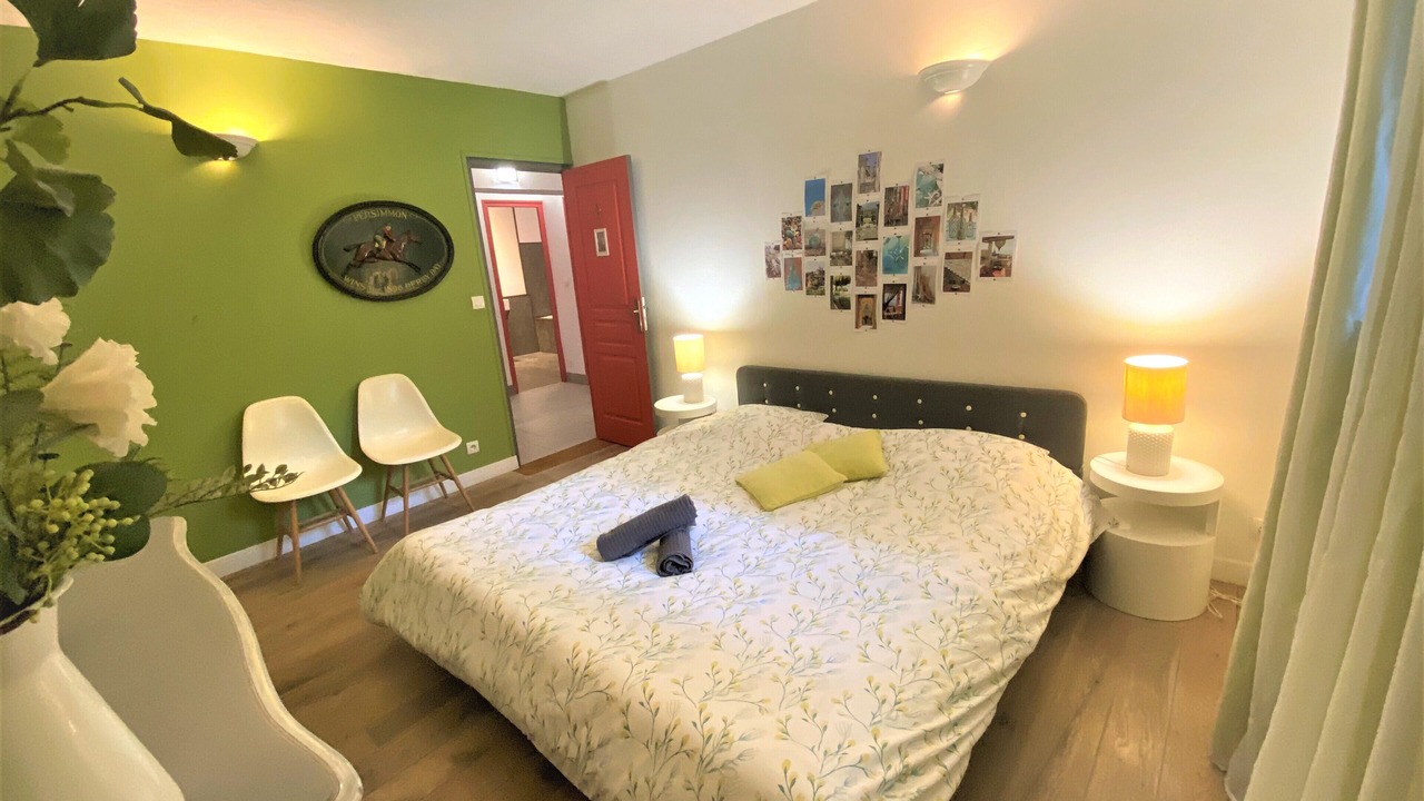 Photo of Bedroom in Six-Fours-les-Plages