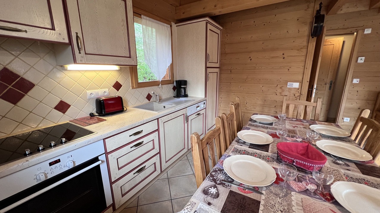 Photo of Kitchen in La Clusaz