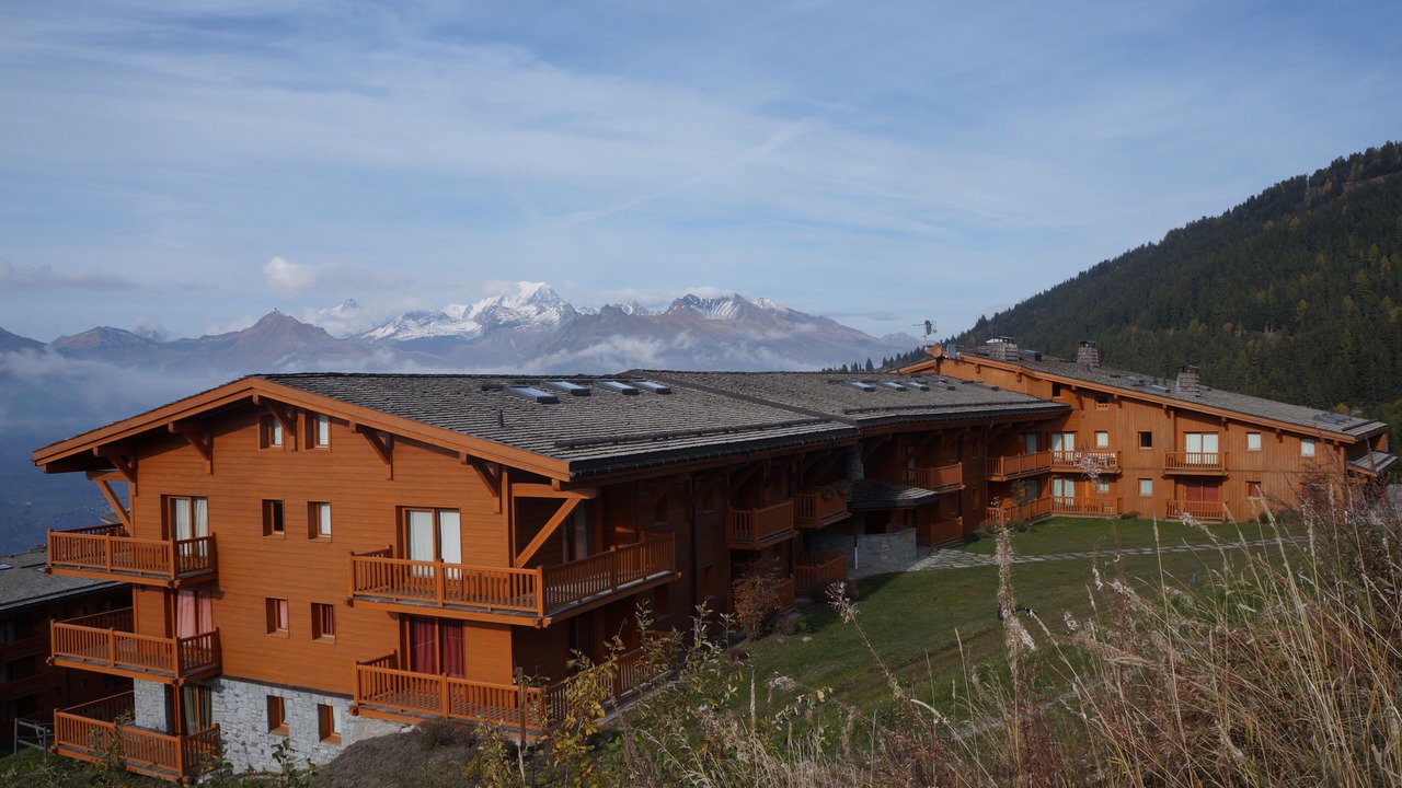 Photo of Outdoor in Arc-1800
