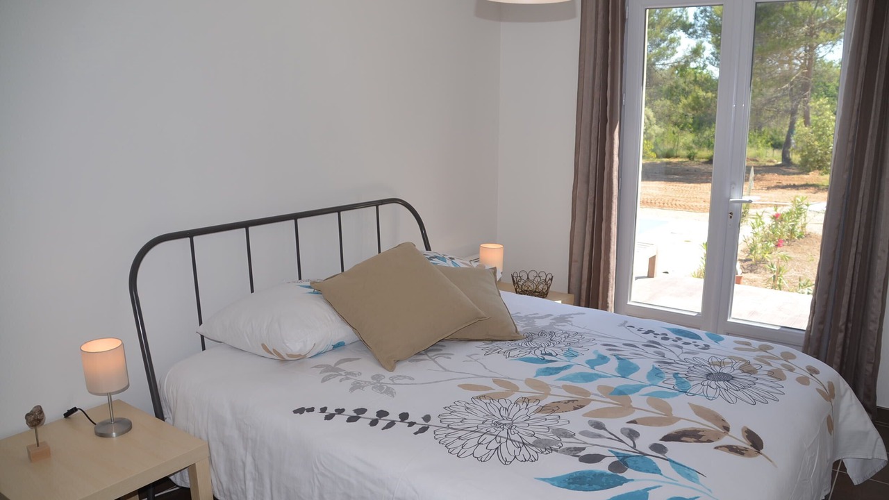 Photo of Bedroom in Regusse
