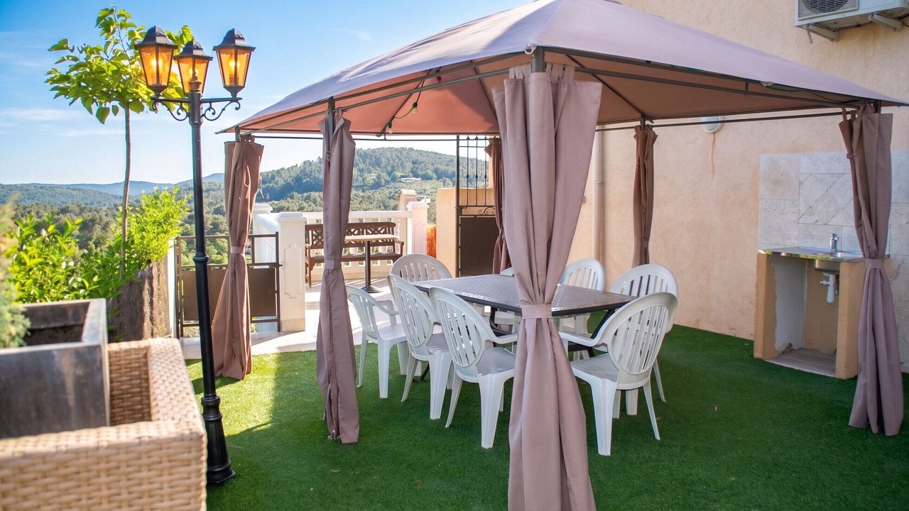 Photo of Outdoor in Callas