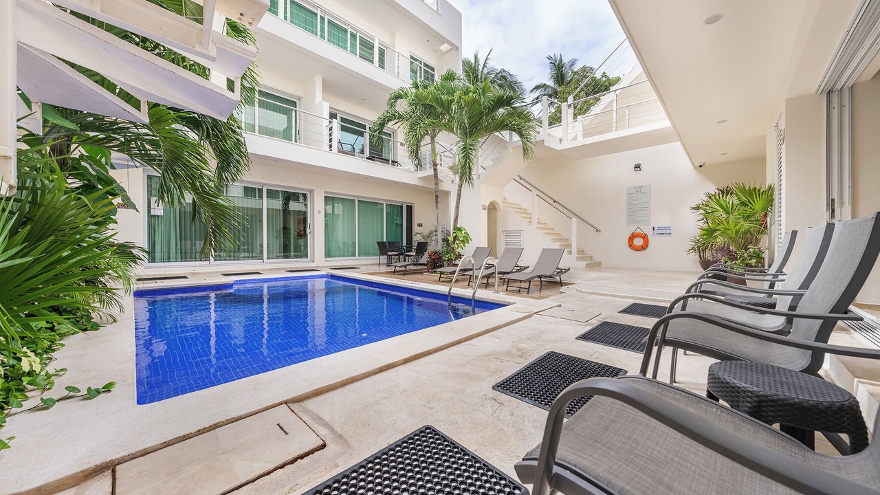Photo of Outdoor in Centro - Supmza 001