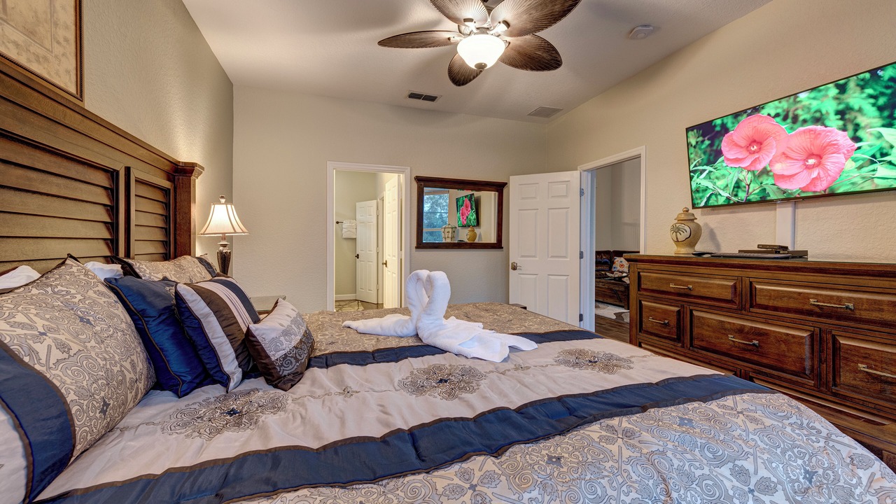 Photo of Bedroom in Windsor Hills