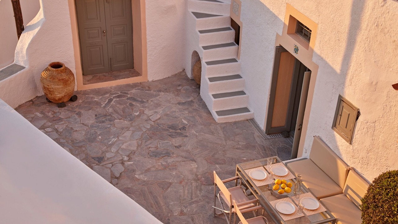 Photo of Outdoor in Fira