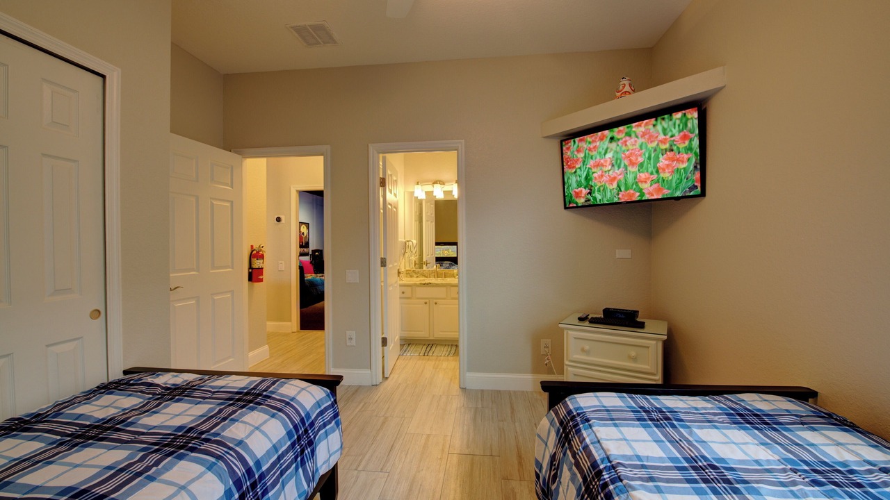 Photo of Bedroom in Windsor Hills