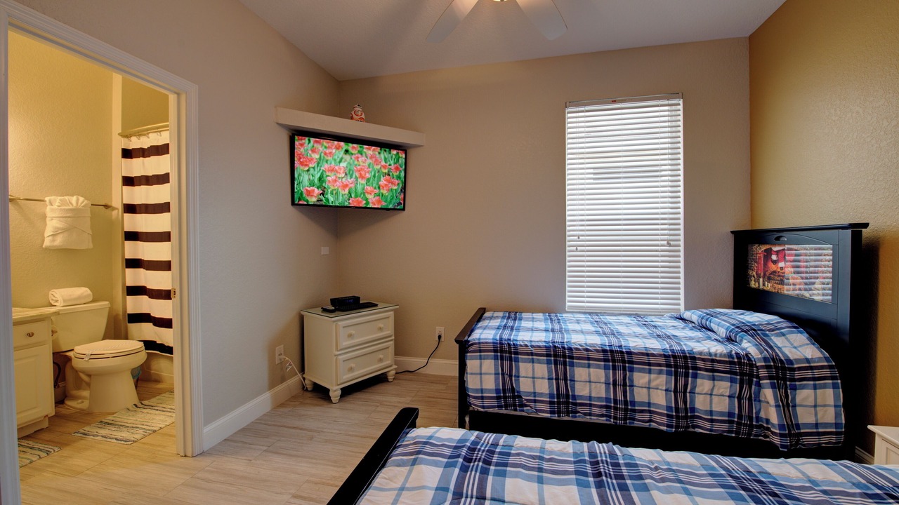Photo of Bedroom in Windsor Hills
