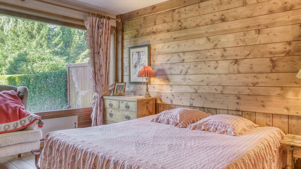 Photo of Bedroom in Megeve