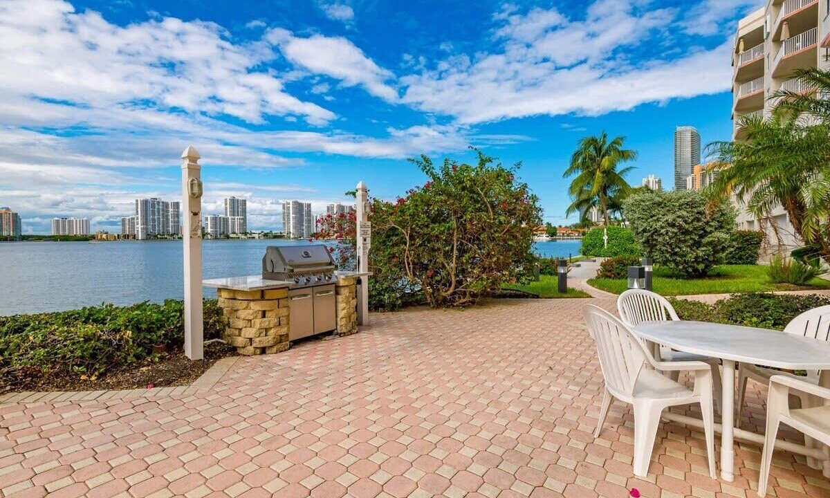 Photo of Outdoor in Sunny Isles Beach